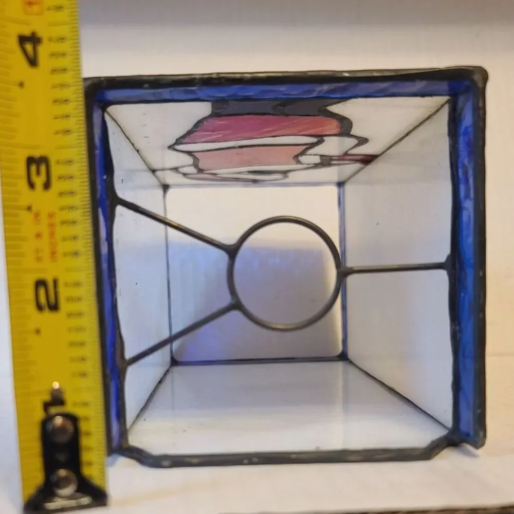 Santa Claus‎ Genuine Vintage 1998 Stained Glass Hurricane Shade Accent Light